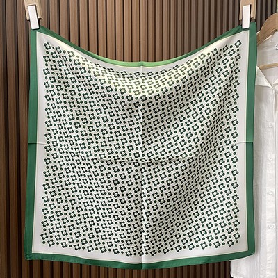 Custom 23.6" x 23.6" 100% Silk Hair Tie Mulberry Twill Silk Bandana